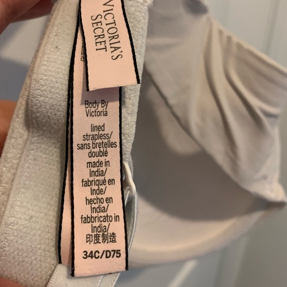 Victoria Secret Bra 34C - Picture 3 of 3